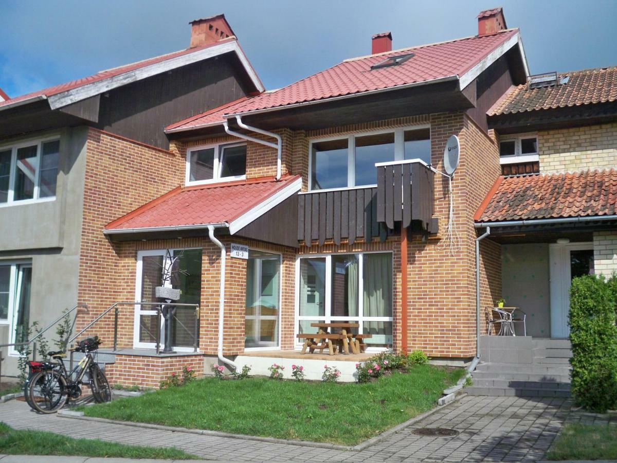 Haus Artas Hotel Nida Buitenkant foto